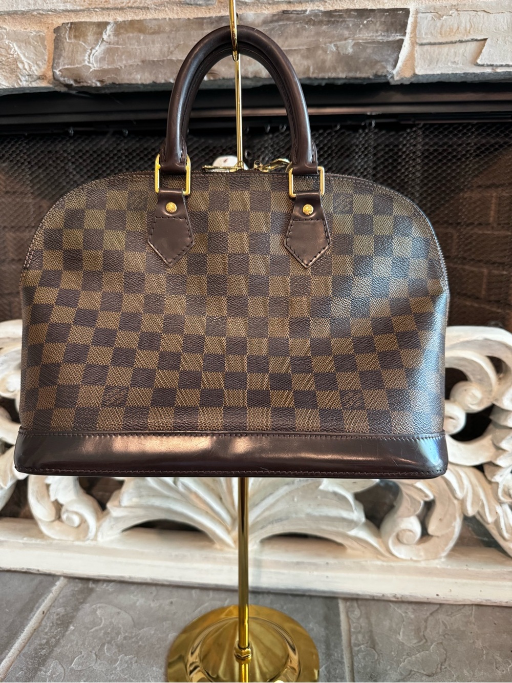Louis Vuitton Damier Ebene Alma witCertificate of Authenticity